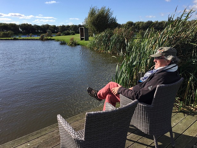 示出他成熟 示出他成熟